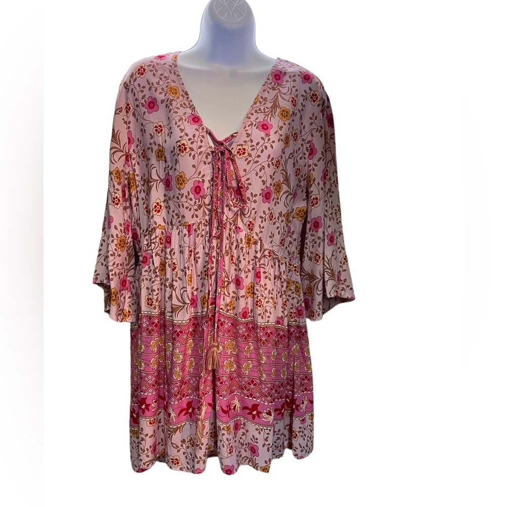 Funky pink floral top by Sacred Threads. L/XL Hippie Boho Flowers Shirt Blouse